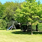 Haus Am Stadtwald Og - Luett Eilun 4, Gruenstreifen *