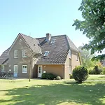 Haus Am Stadtwald Og - Luett Eilun 4, Gruenstreifen