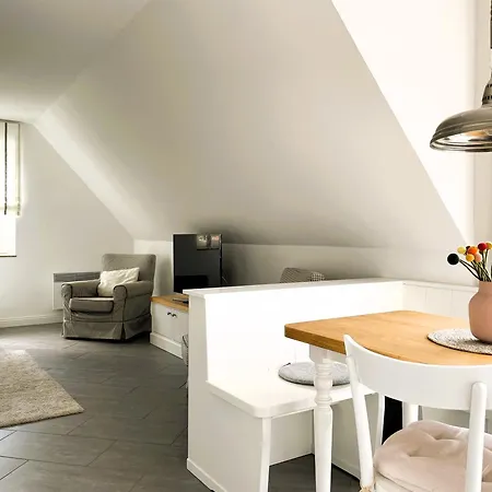 Haus Am Stadtwald- Luett Eilun 4, Gruenstreifen Apartment