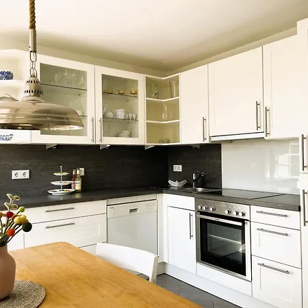 Haus Am Stadtwald Og - Luett Eilun &amp#404&amp#41, Gruenstreifen