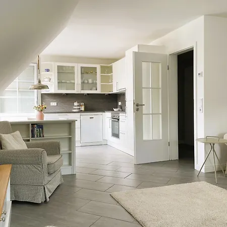 Apartment Haus Am Stadtwald Og - Luett Eilun &amp#404&amp#41, Gruenstreifen *