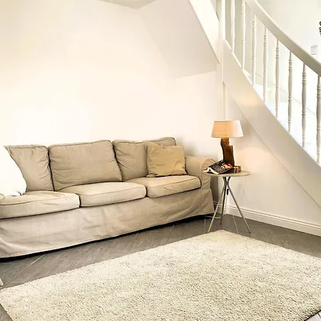 Haus Am Stadtwald Og - Luett Eilun &amp#404&amp#41, Gruenstreifen *